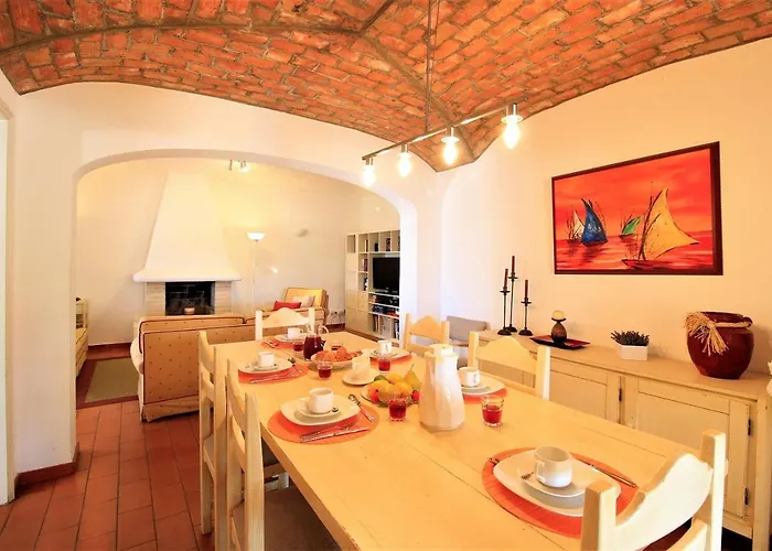 Vila Concept With Pool By Homing