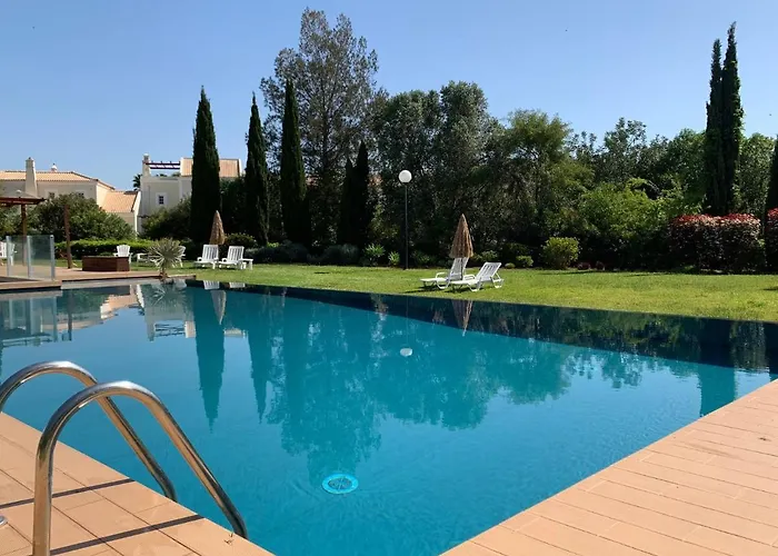 Vila Concept With Pool By Homing *