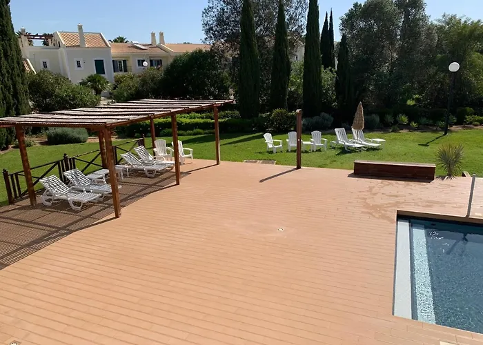 Concept With Pool By Homing Vilamoura