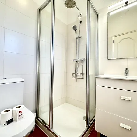 Concept With Pool By Homing *